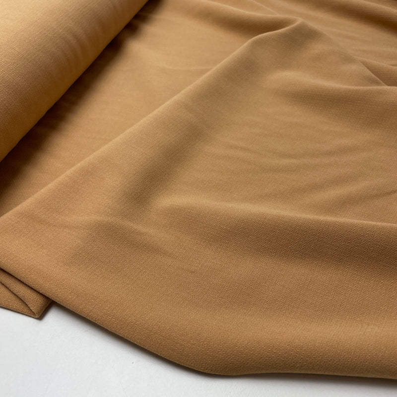 Fibre Mood Viskose Crepe Stoff mit Elastan caramell