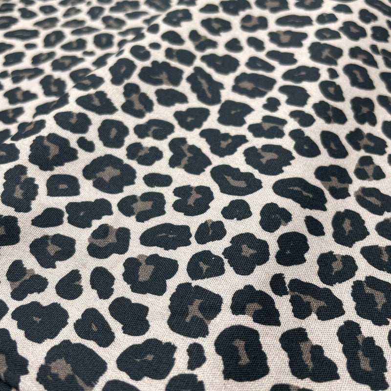 Baumwolle Stoff Leo Muster Swafing Tim schwarz