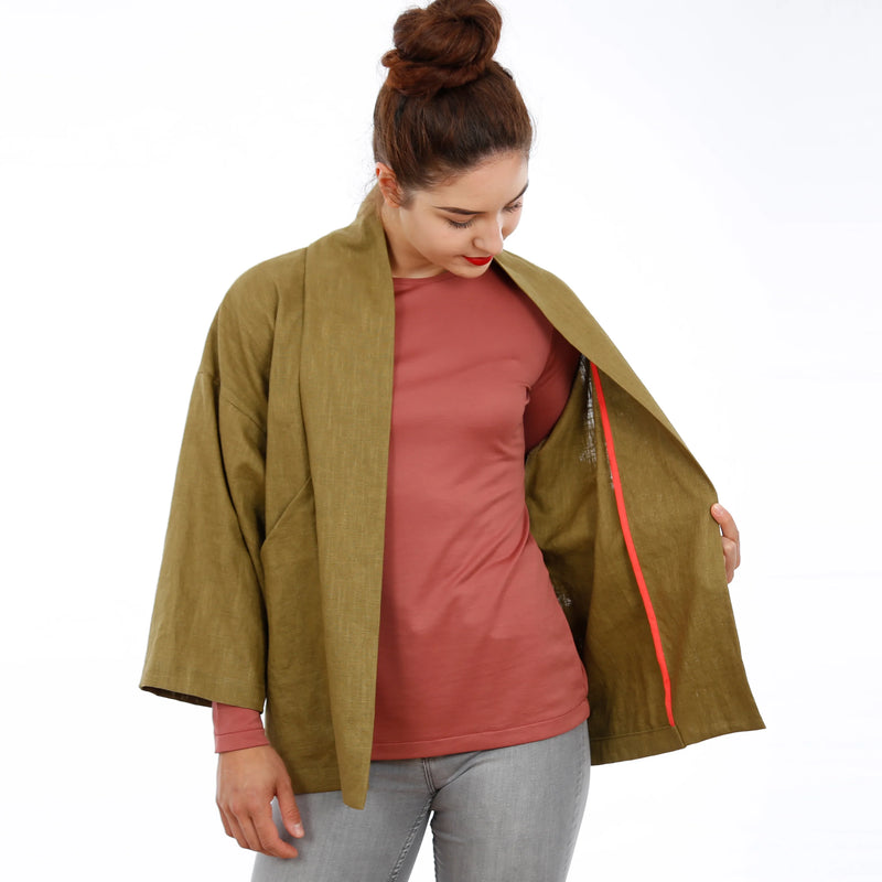 Papierschnittmuster Studio Schnittreif Jacke Frau Sina