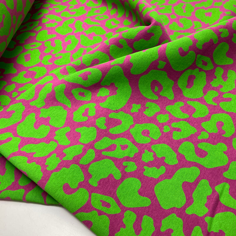 Swafing Leo Heavy Sweat Stoff Animal print pink