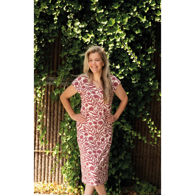 Pommé angerauter Soft Sweat Stoff Blumen bordeaux