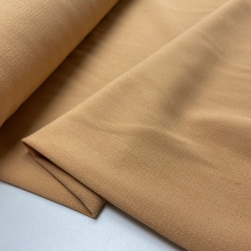 Fibre Mood Viskose Crepe Stoff mit Elastan caramell