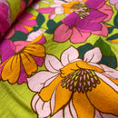 Viskose Crinkle Stoff Webware Blumen Muster grün