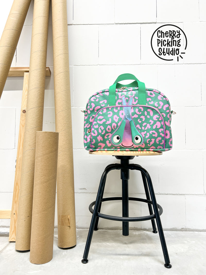 Swafing Happy Leo Kunstleder by Cherry Picking grün