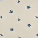 Poppy Musselin Stoff abgesteppt Baumwolle Blaubeeren ecru