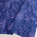 Nerida Hansen Baumwolle Blumen blau flieder